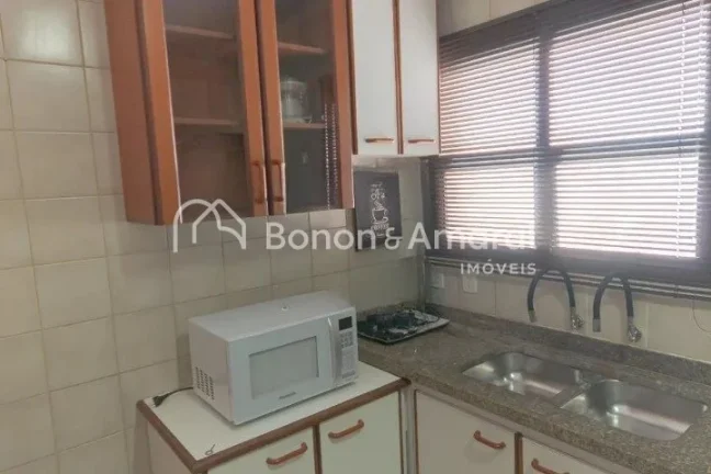 Imagem Aconchegante imóvel à venda com 3 quartos, incluindo uma suíte, e 3 banheiros. Este imóvel é id...