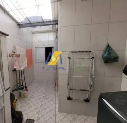 Imagem Linda Casa para venda com 2 suítes na Vila Metalúrgica