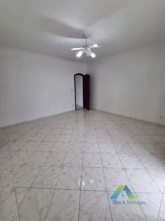 Imagem JARDIM DO MAR Lindo Sobrado 175 metros, 3 dormitórios, espaço gourmet, 2 vagas com ótima localização e valor !!!