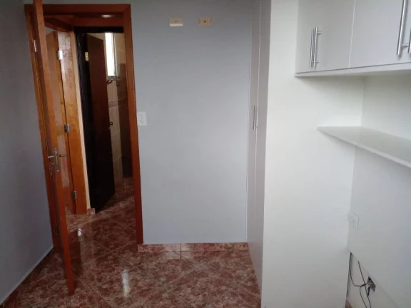 Imagem Apartamento com 2 dormitórios à venda, 50 m² por R$ 250.000,00 - Jardim do Estádio - Santo André/SP