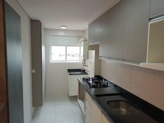 Imagem Apartamento para Venda em São José dos Pinhais, São Pedro, 3 dormitórios, 1 suíte, 2 banheiros, 1 vaga