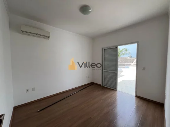 Imagem Descubra esta magnífica residência localizada no exclusivo condomínio do charmoso bairro Chácara...
