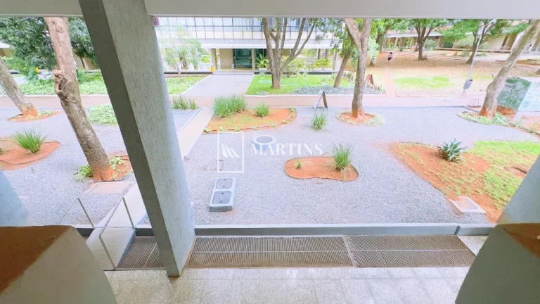 Imagem Excelente oportunidade para adquirir uma sala comercial na Asa Norte, Brasília. Com uma área total...