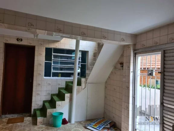 Imagem Casa à venda no Alto da Lapa São Paulo SP com 2 dormitórios, 1 vaga de garagem e 68m².