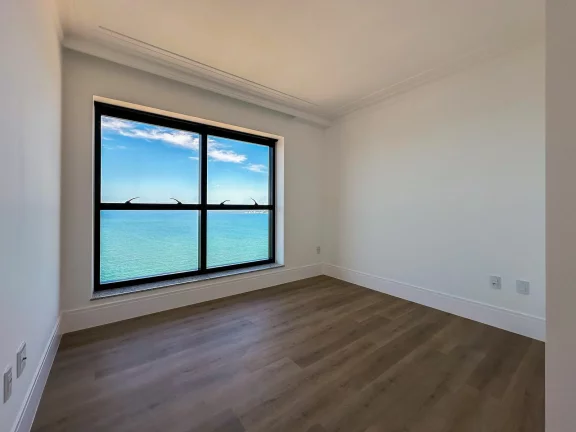Imagem Cobertura com 5 dormitórios à venda sendo 4 suítes, 460.56 m² por - R$ 12.500.000,00 - Castelo Branco - Itapema/SC