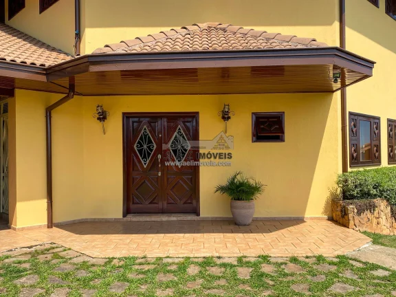 Imagem Casa à venda em Campos do Jordão - Linda casa com 7 suítes