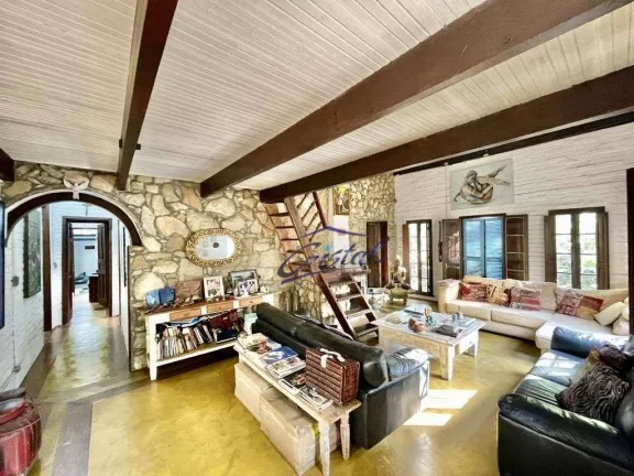 Imagem Casa com 3 quartos (1 suíte), 440 m² - venda ou aluguel - Vila Real Moinho Velho - Embu das Artes/SP