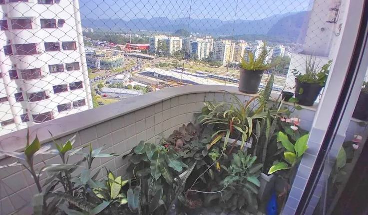 Imagem BARRA BALLI DUPLEX AND.ALTO VISTA LATERAL MAR 75m2 2STS REPLETO ARMÁRIOS