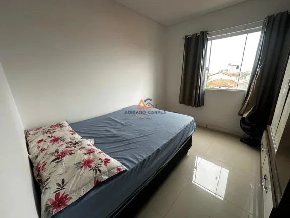 Imagem Apartamento com 2 quartos sendo 1 suíte, na Praia de Gravatá, Navegantes, próximo a praia. Adriano Carpes Imóveis vende.