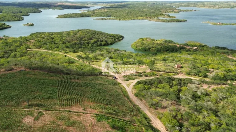 Imagem Lote/Terreno no bairro zona rural, em Coronel João Sá