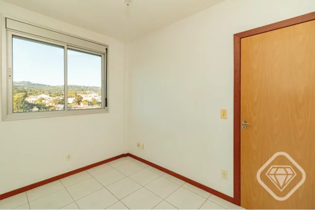 Imagem Apartamento pronto para morar na Avenida Cavalhada
Dois dormitórios, sacada com churrasqueira e vag...