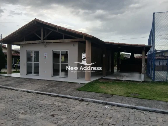 Imagem Casa térrea em condomínio fechado, sol da manhã e churrasqueira à venda em Santa Paula