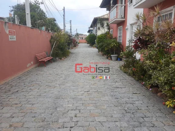 Imagem Apartamento com 2 dormitórios à venda, 65 m² por R$ 365.000,00 - Praia do Siqueira - Cabo Frio/RJ