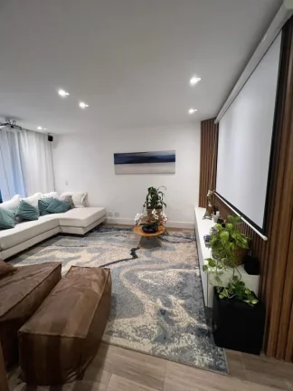 Imagem Casa em Condomínio para Venda em Niterói, Itaipu, 4 dormitórios, 4 suítes, 5 banheiros, 4 vagas