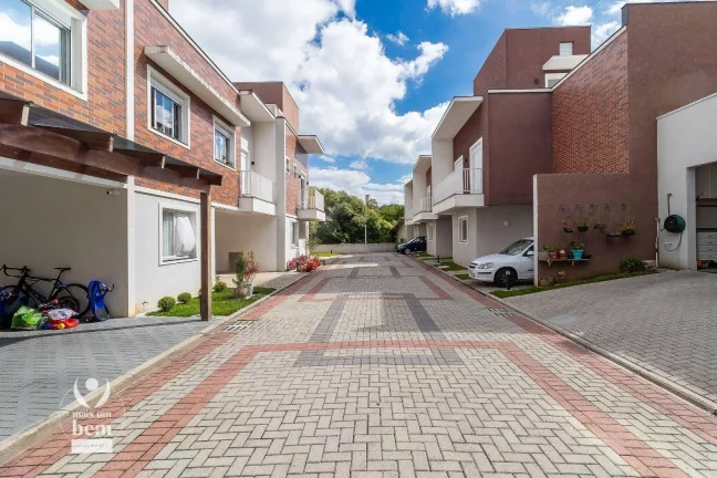 Imagem Sobrado com 168 m² , 3 quartos (1 suite) , churrasqueira à venda, por R$ 795.000 - Campo Comprido - Curitiba/PR