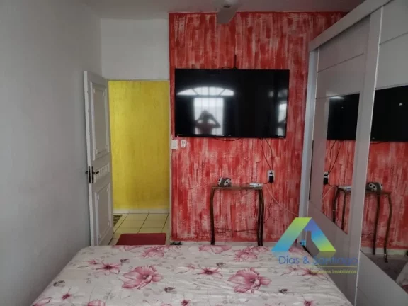 Imagem DIADEMA Sobrado 200M², 2 dormitórios, sala 2 ambientes, espaço gourmet, 2 vagas, ótima localização e valor !!!