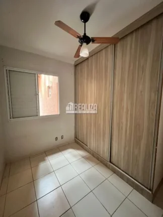Imagem Casa à venda no Condomínio Moradas, no bairro Recreio dos Bandeirantes, em Uberaba