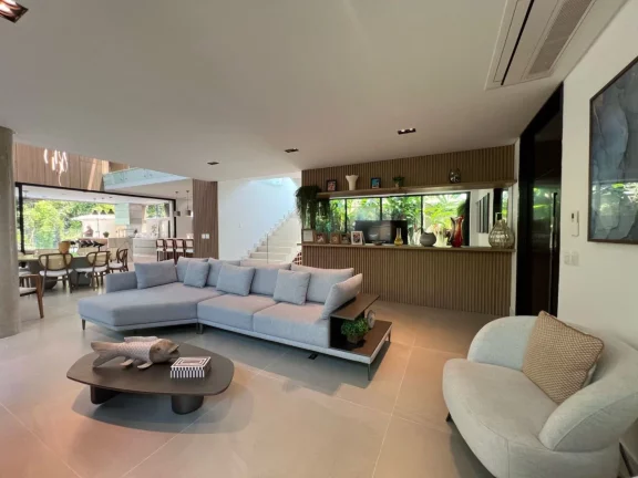 Imagem Casa de Luxo à Venda em Riviera de São Lourenço Módulo 24: 5 Quartos, 5 Suítes, 3 Salas, 6 Vagas de Garagem, 395,00m² de Área