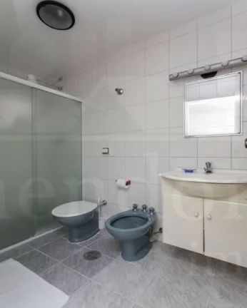 Imagem Apartamento a venda em Higienópolis com 3 quartos e 1 vaga, 136m²