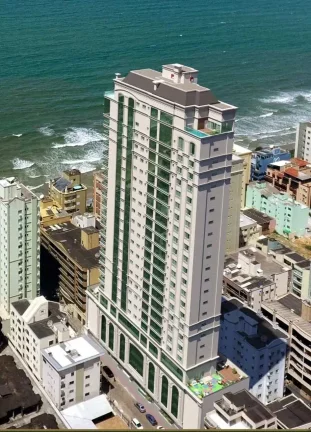 Imagem Apartamento com 4 suítes e 2 vagas de garagem no Centro em Itapema/SC
