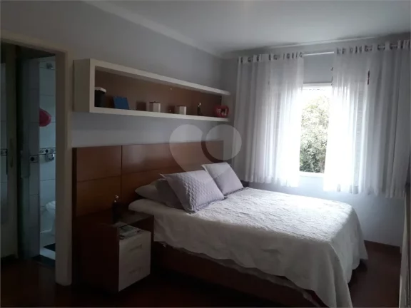 Imagem Casa Térrea à venda com 3 quartos, sendo 1 suíte, em Butantã, São Paulo - SP