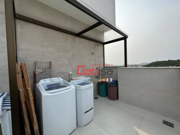 Imagem Cobertura mobiliada com 3 dormitórios à venda, 187 m² por R$ 2.100.000 - Centro - Cabo Frio/RJ