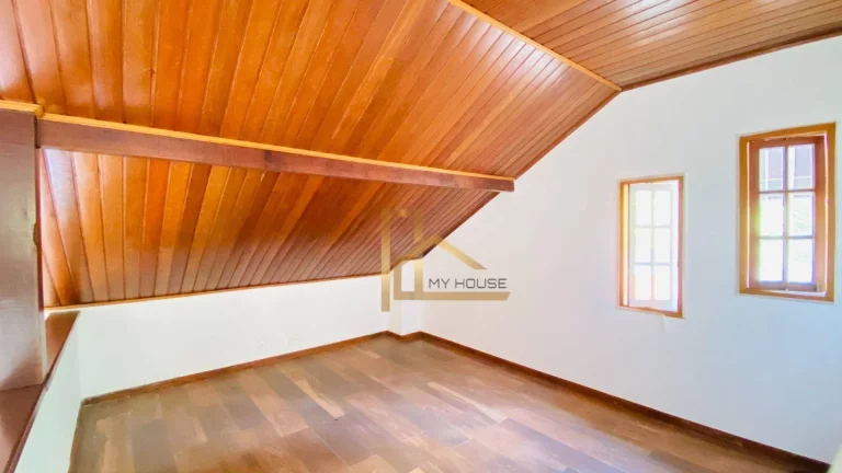 Imagem Casa com 3 quartos sendo 1 suíte no térreo à venda, 120 m² por R$ 670.000 - Granja Guarani - Teresópolis/Rio de Janeiro