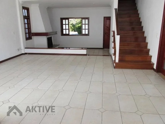 Imagem Casa de Condomínio em Alphaville - Santana de Parnaíba, SP