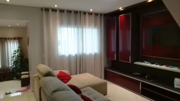 Imagem Sobrado com 3 dormitórios à venda, 227 m² por R$ 980.000,00 - Vila Miranda - Itaquaquecetuba/SP