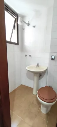 Imagem Apartamento para Venda em Nova Friburgo, Centro, 3 dormitórios, 1 suíte, 3 banheiros, 1