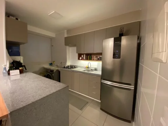 Imagem Belissimo apartamento todo em porcelanato e todo decorado, pronto para morar contendo ampla sala 2 a...
