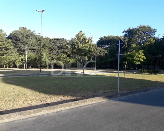 Imagem Terreno à venda com 300 m² | Condomínio Campos do Conde II | Paulínia - SP