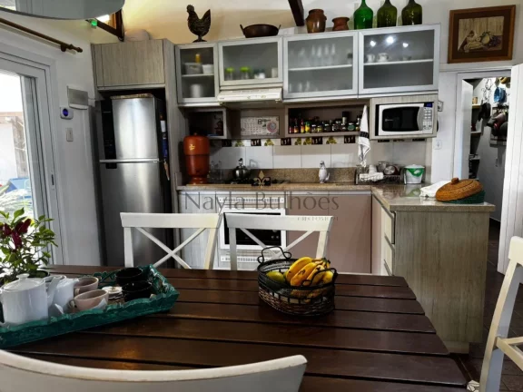 Imagem CASA RESIDENCIAL em GAROPABA - SC, centro
