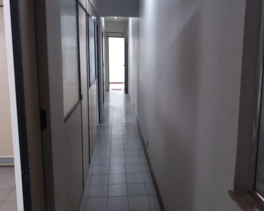 Imagem Galpão para Venda em DUQUE DE CAXIAS, Figueira, 4 banheiros