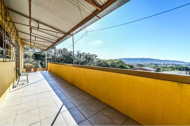 Imagem Casa à venda em Porto Alegre, Agronomia, com 2 quartos, 220m²