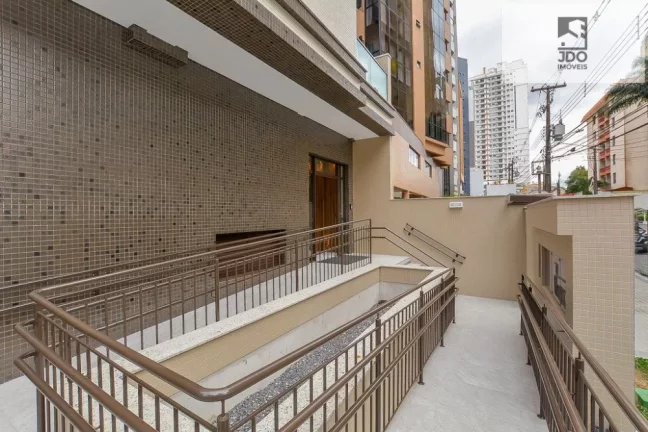 Imagem Apartamento a Venda no bairro Água Verde - Curitiba, PR
