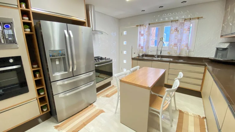 Imagem Casa com 4 dormitórios à venda, 627 m² por R$ 3.500.000,00 - São Paulo II - Cotia/SP