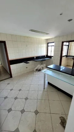 Imagem Apartamento com 3 dormitórios à venda, 120 m² por R$ 450.000 - Ilha dos Aires - Vila Velha/ES