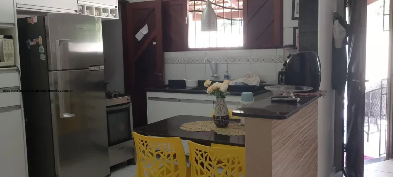 Imagem Casa para Venda em Parnamirim, Emaús, 3 dormitórios, 1 suíte, 2 banheiros, 2 vagas