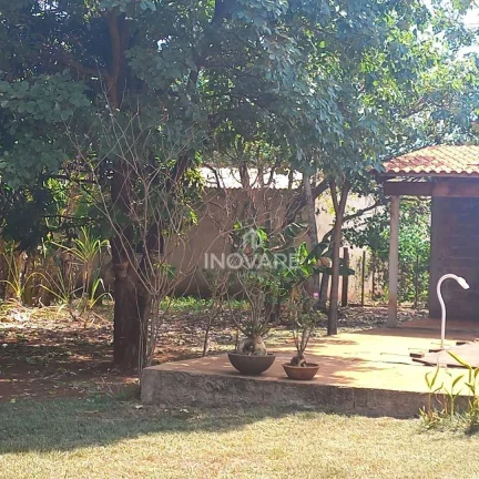 Imagem Rancho com 2 dormitórios à venda por R$ 480.000,00 - Jardim Morumbi - Itumbiara/GO