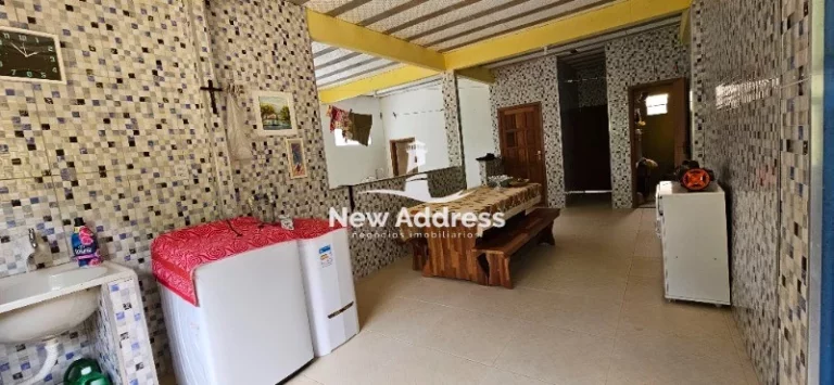 Imagem Sítio com 20.000m² e Casa Charmosa de 140m², 2 Quartos, 2 Tanques de Peixe e Área de Plantação Extensa. Ideal para quem busca tranquilidade e produtividade.