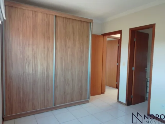Imagem Apartamento 2 dormitórios, 1 suite, com box de garagem no bairro Tancredo Neves