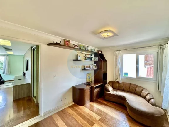 Imagem Casa em Condomínio a Venda no bairro Granja Viana - Cotia, SP