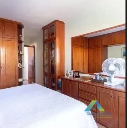 Imagem Lindo sobrado com 3 dormitórios à venda, 217 m² por R$ 1.749.000 - Bosque da Saúde - São Paulo/SP