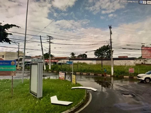 Imagem AREA COM 1.750,00m2, ÓTIMIA VISIBILIDADE, ACESSO PELA ESTRADA DO COCO e POR DENTRO DE VILLAS - IDEAL PARA LOJAS DE VAREJO - SEDE DE GRANDES EMPRESAS