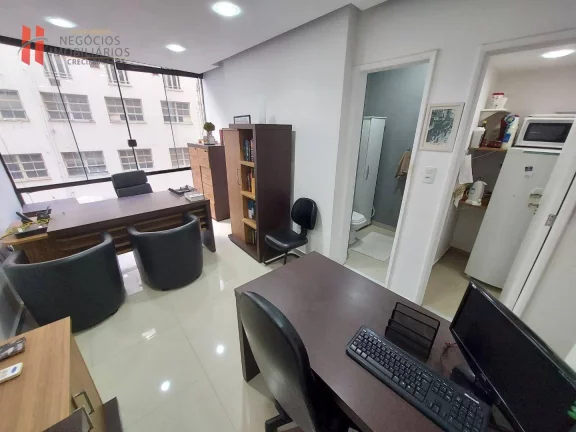 Imagem Sala comercial com 27m² na Av Treze de Maio