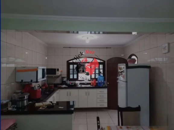 Imagem Sobrado à venda com 180 m² no bairro Piraporinha em Diadema – Excelente localização e estrutura para ampliação!