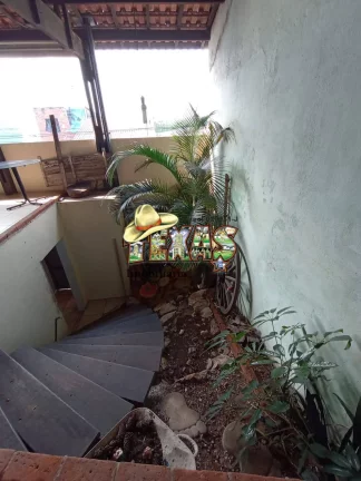 Imagem VENDE-SE SOBRADO NA REGIÃO DO PARQUE DAS PAINEIRAS