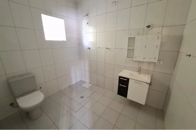Imagem Casa para locação com 2 dormitórios, 2 banheiros e quintal por R$1.500,00 - Vila Guedes - SP