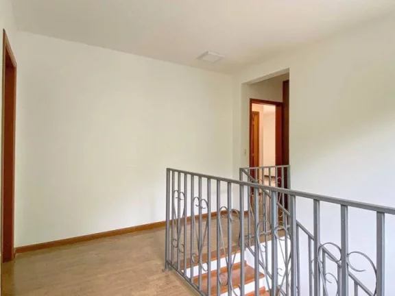 Imagem Casa com 3 dormitórios à venda, 290 m² por R$ 1.650.000,00 - Granja Viana -